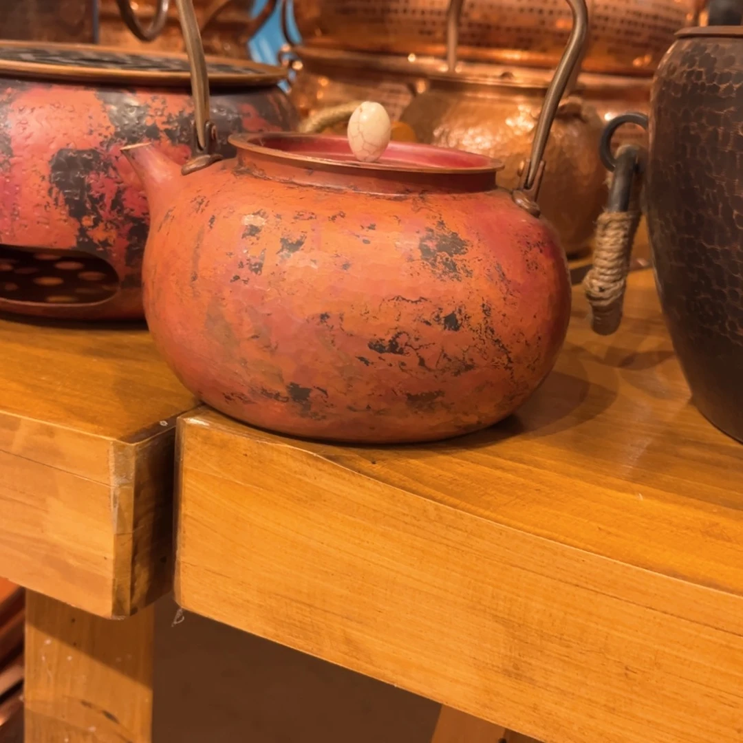 漠然大壶手工锻打工艺