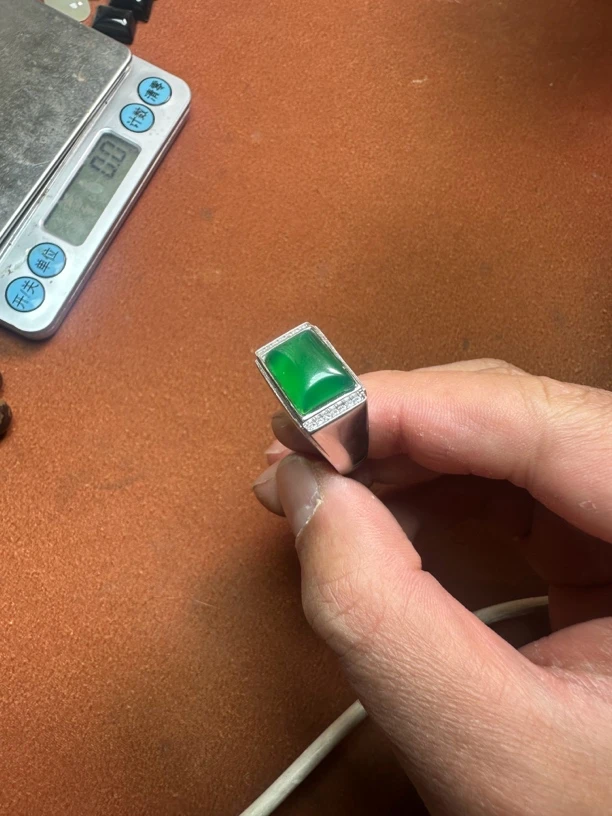 玛瑙玉髓绿宝石925银时尚开口戒指