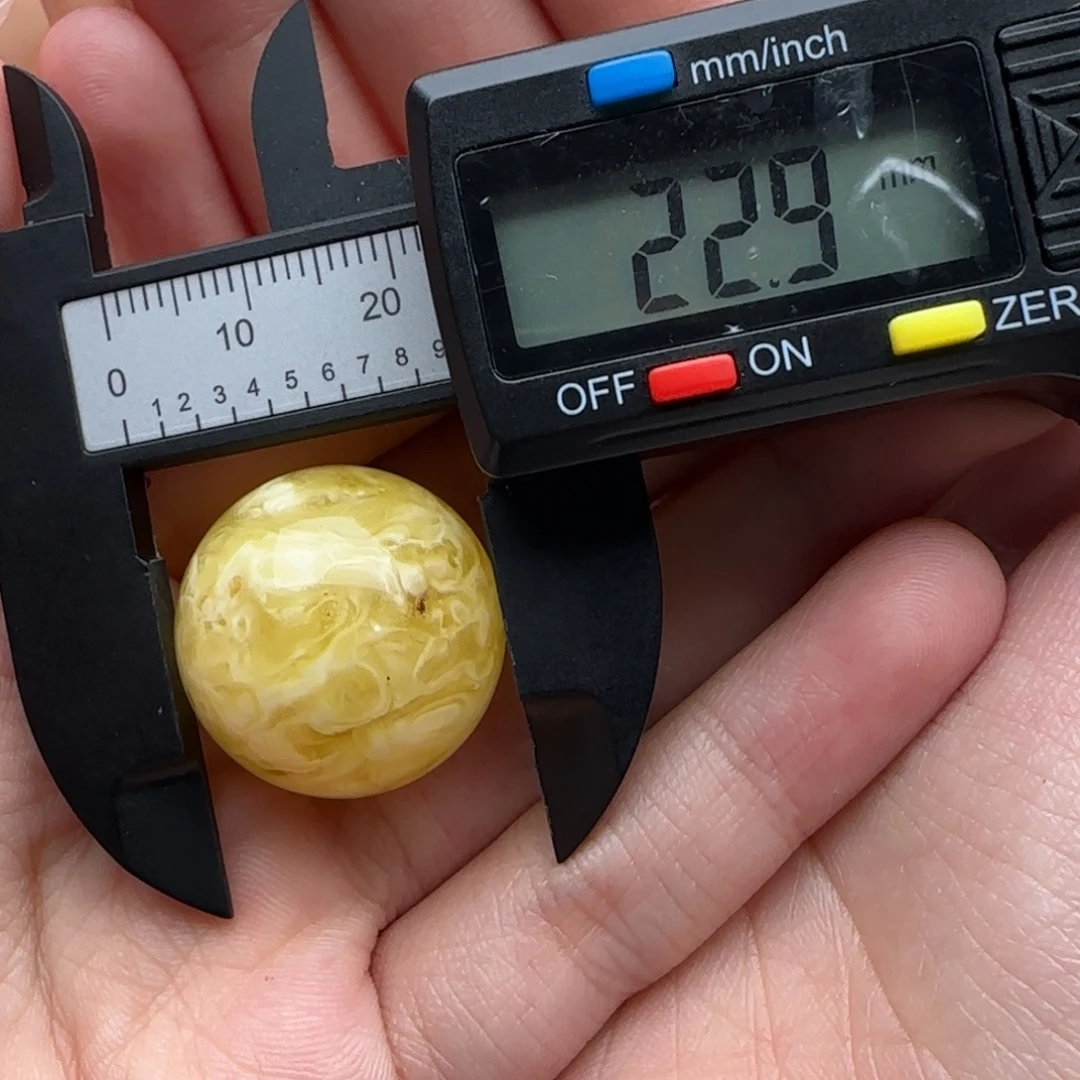 天****蜜蜡银S925镶嵌裸石微瑕飘花圆珠