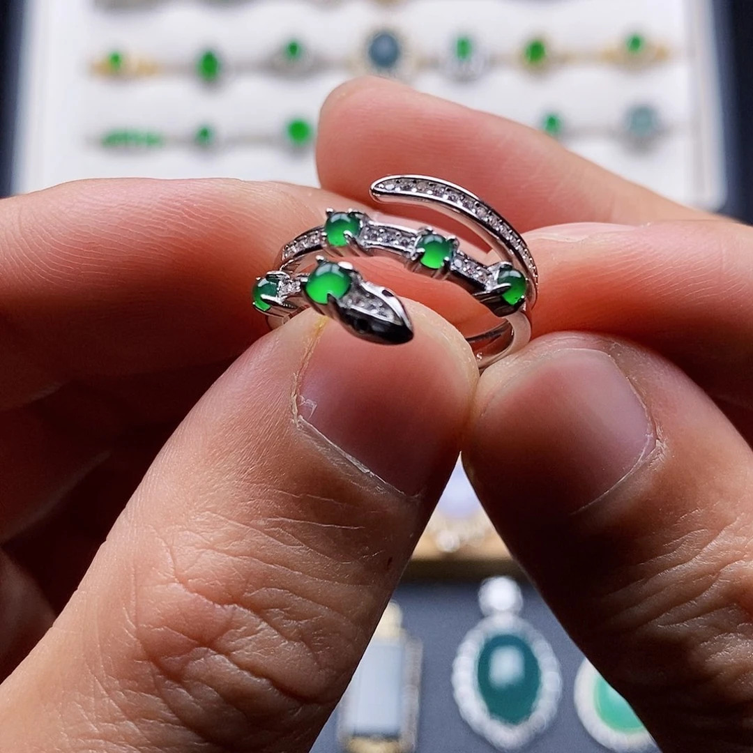 银S925镶嵌戒指翡翠戒指