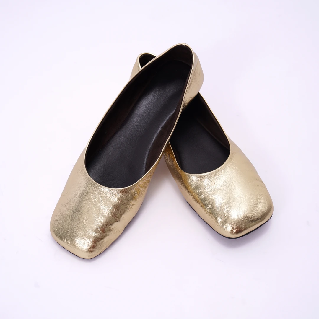 瑞士卷-2025款胶粘方头增高浅口极简风套筒单鞋真皮鞋中式东方