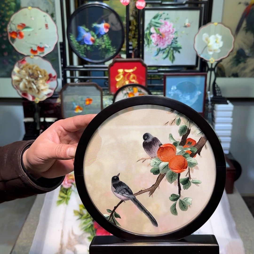 刺绣刺绣工艺精湛