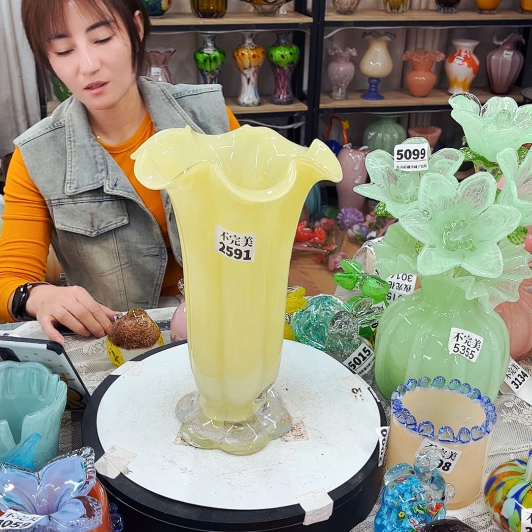 2591 家悦琉璃工艺品不完美