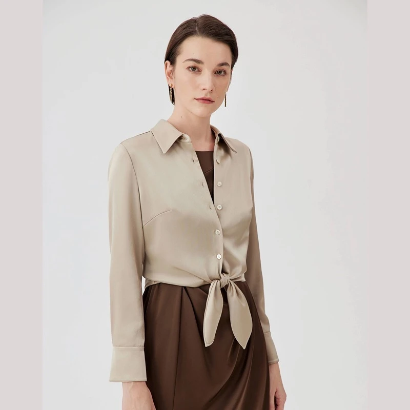 赢智尚香槟色衬衫简约点缀天然贝壳扣长袖气质ZE00914