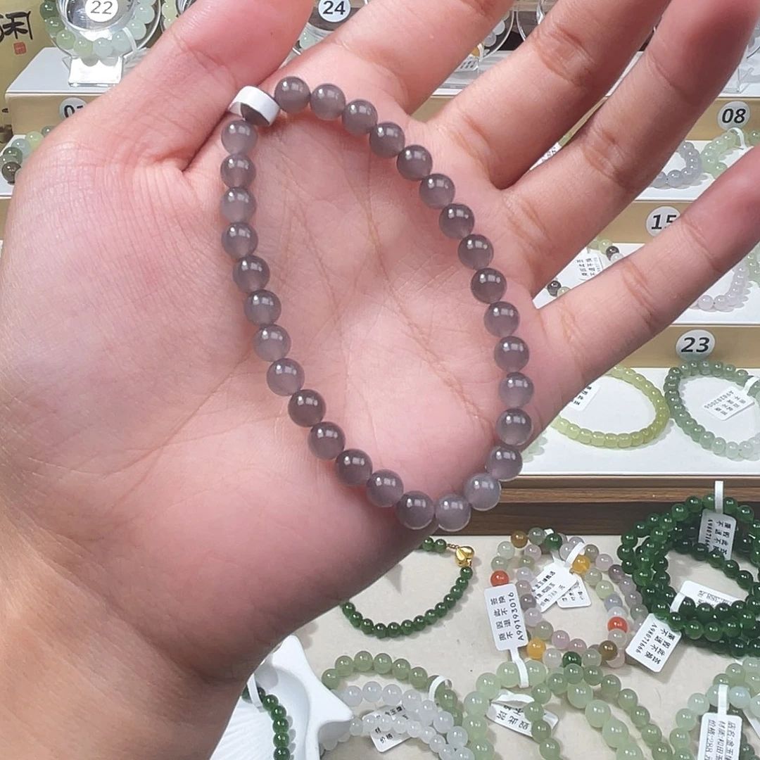 卡***卡未镶嵌手链和田玉