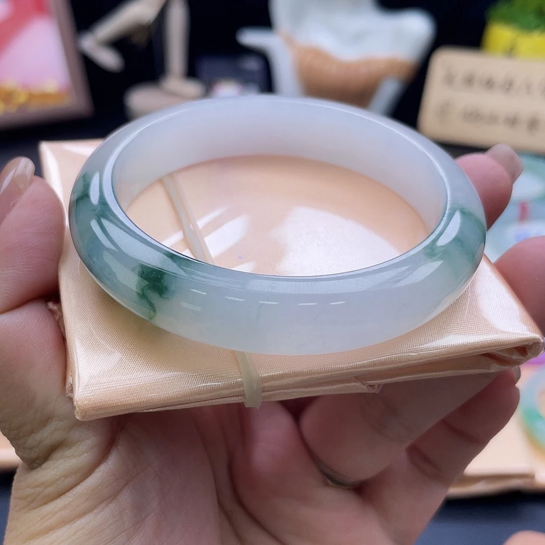 未镶嵌手镯翡翠39号