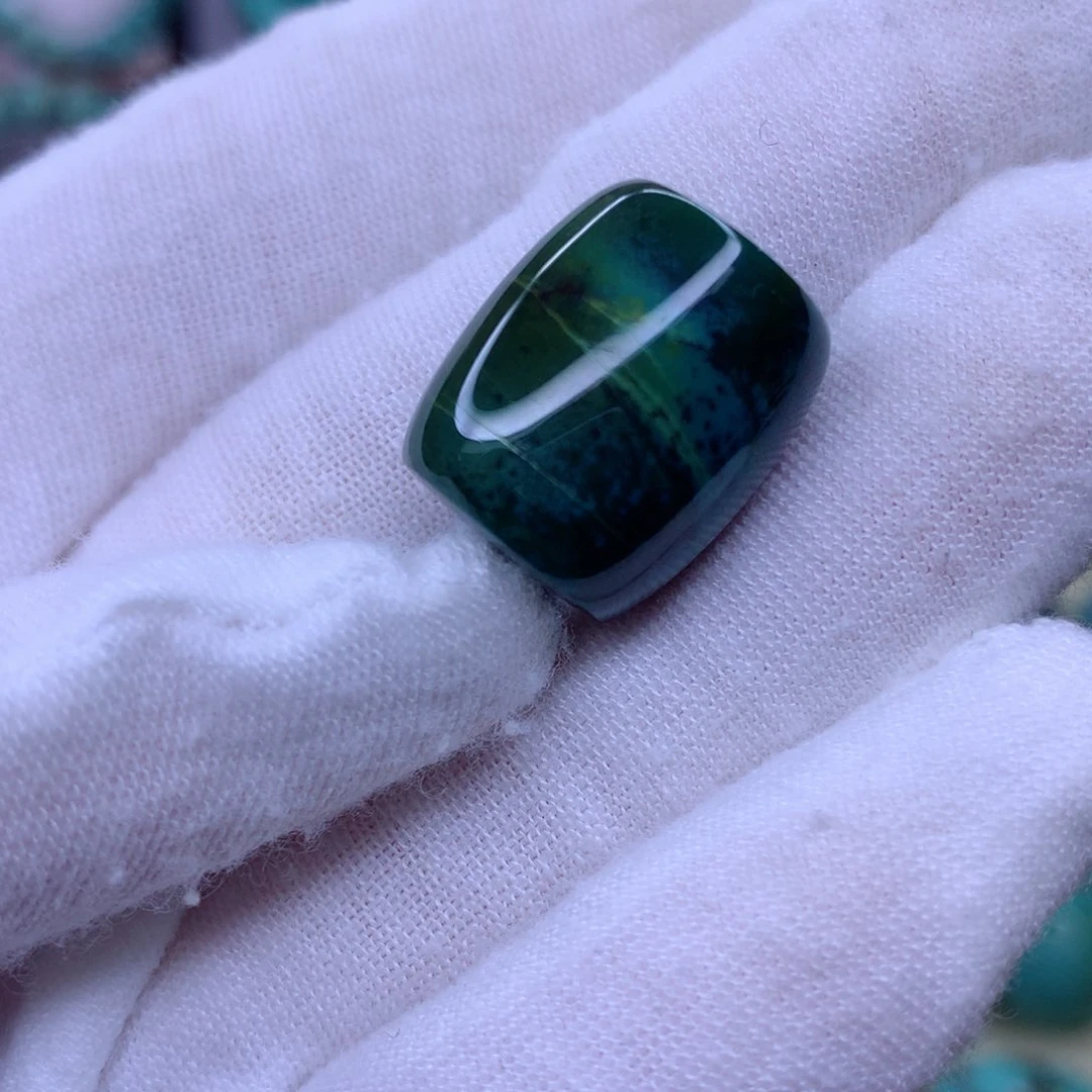 绿松石未镶嵌原矿绿松石