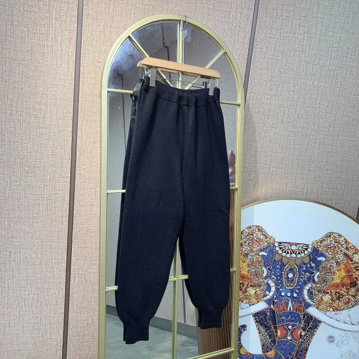 BP725孕妇黑色针织裤90-140