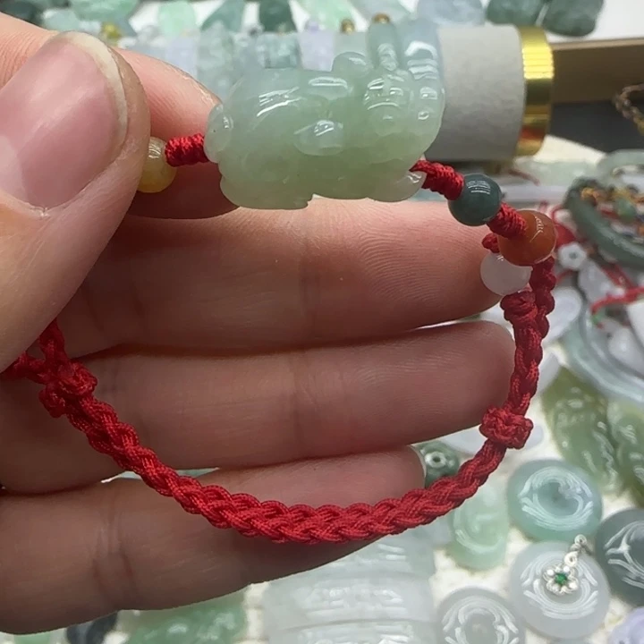 翡翠未镶嵌手链貔貅手绳