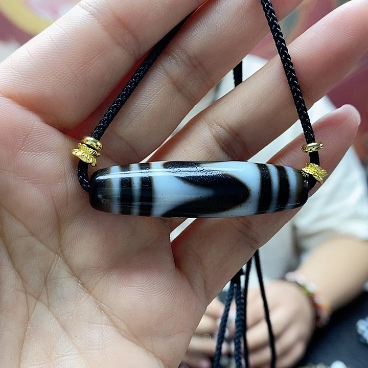 玛瑙/玉髓颈饰合金