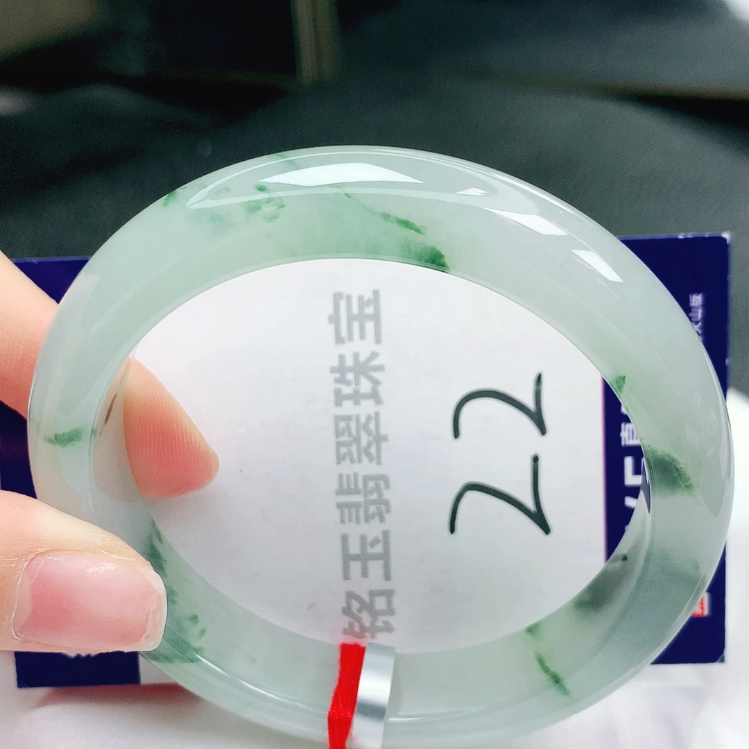 翡翠手镯未镶嵌缅甸天然a货翡翠手镯