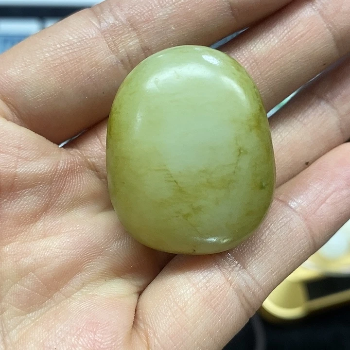 未镶嵌和田玉（糖玉）挂件