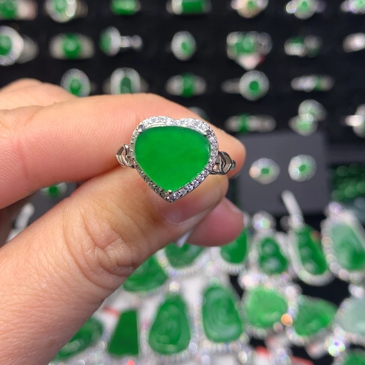 【闪购商品】翡翠耳饰银S925镶嵌天然翡翠