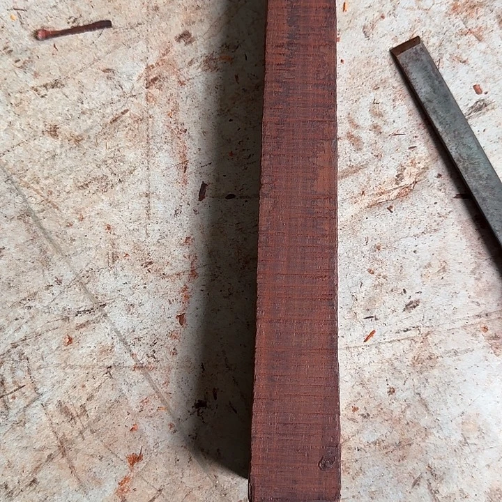 瑞***岩檀香紫檀（小叶紫檀）