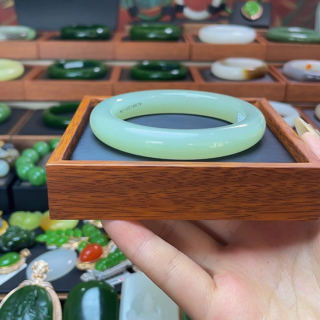 和田玉和田玉晴水手镯58➕未镶嵌