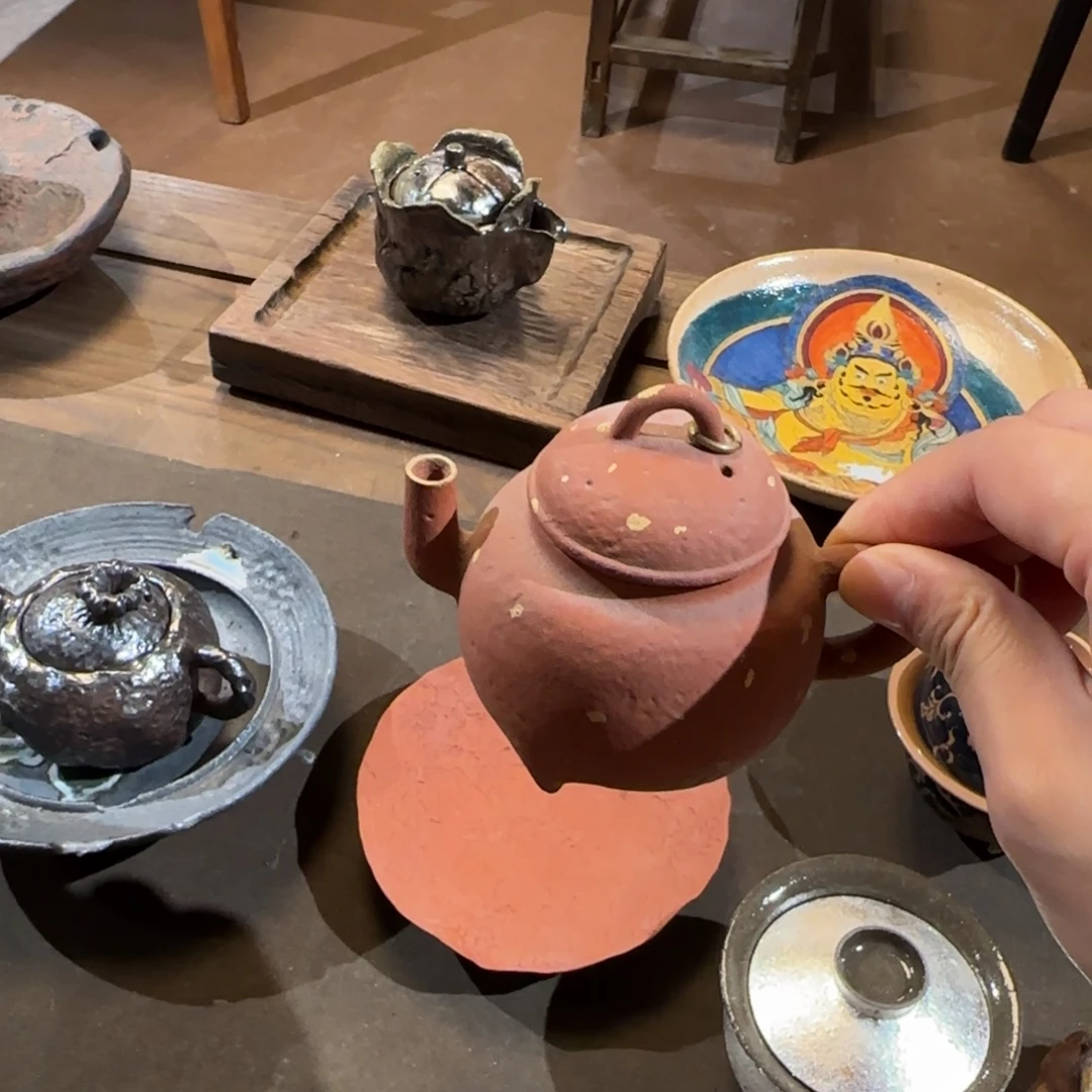 景德镇手作器皿了