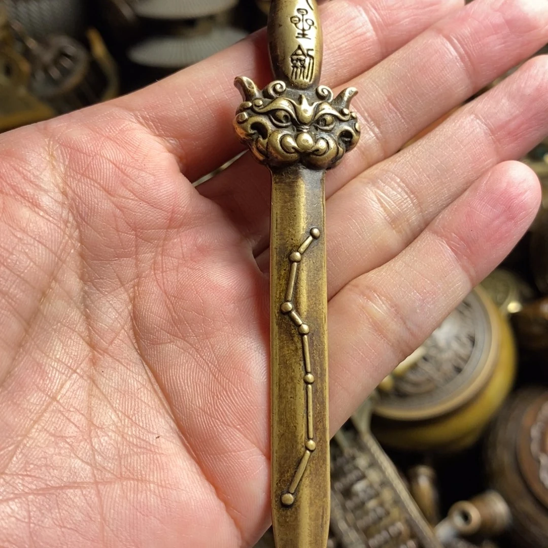 精美铜器做工精良