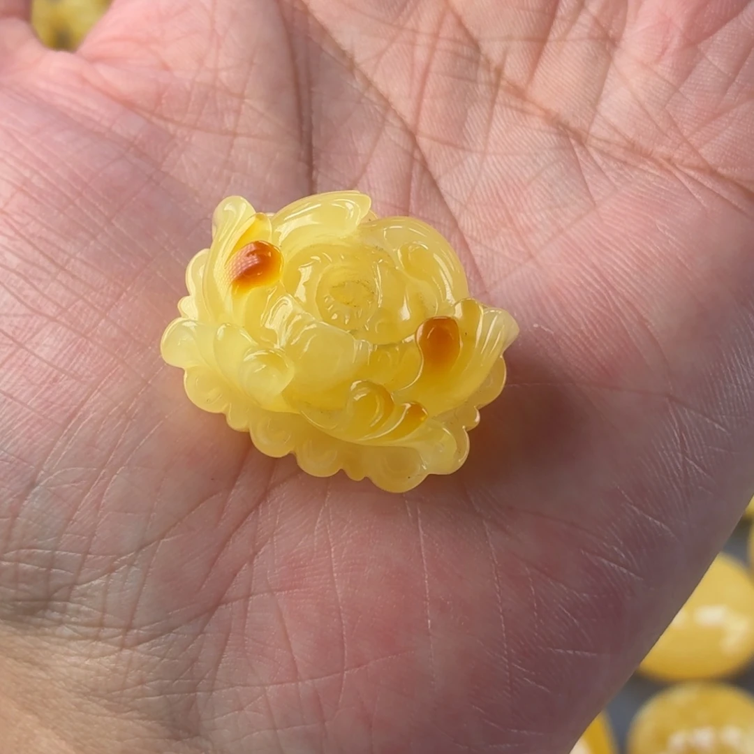 琥珀未镶嵌裸石7.3g