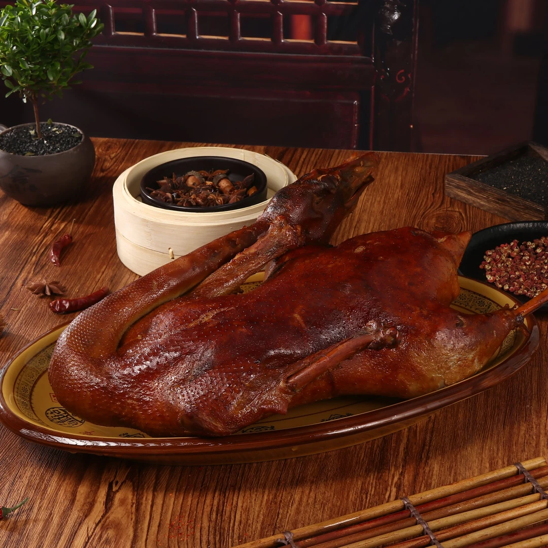 【顺丰】东北特色传统熏鹅一整只3斤美食熏味卤鹅卤味熟食