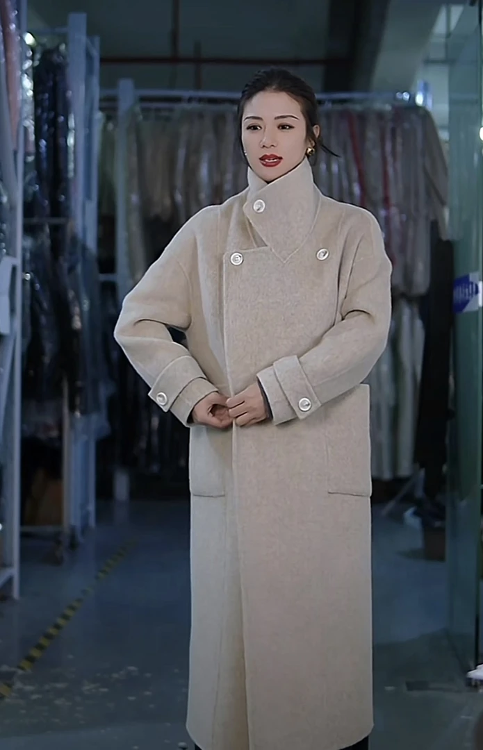 【大妍女装】双排扣羊毛大衣女中长款610