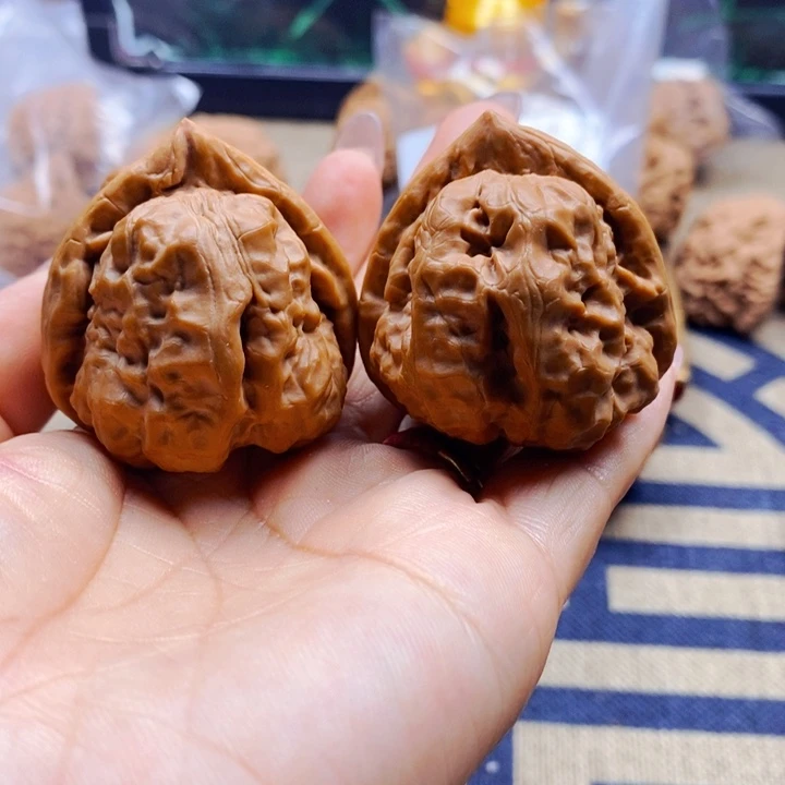 未***缪把件文玩核桃三角蛙