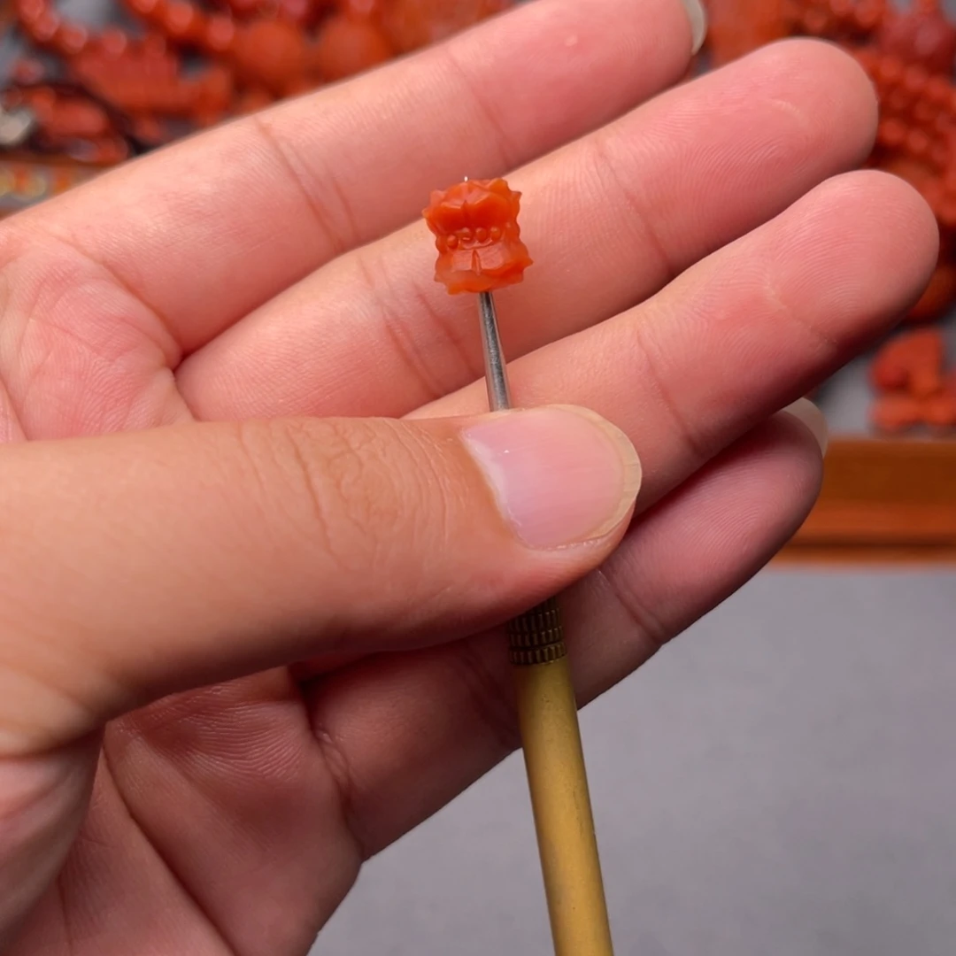 未镶嵌配饰南红玛瑙