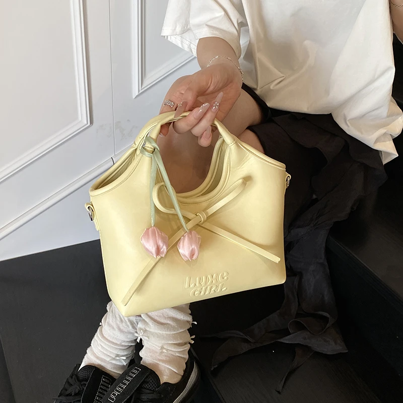 夏天单根日韩网红单肩手拎包斜挎式小包包水桶包时尚