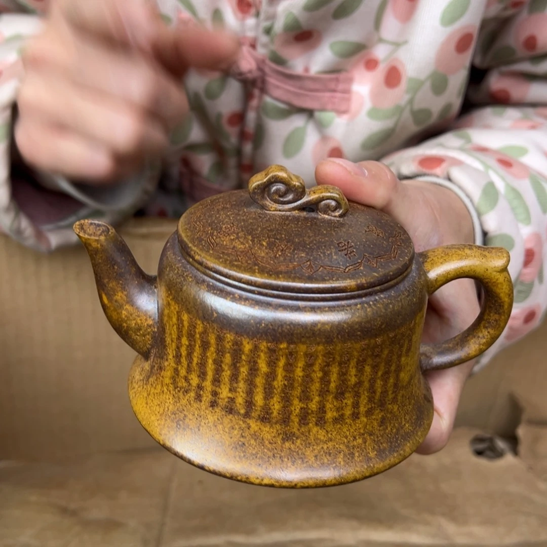 紫砂茶壶宜兴紫砂艺术