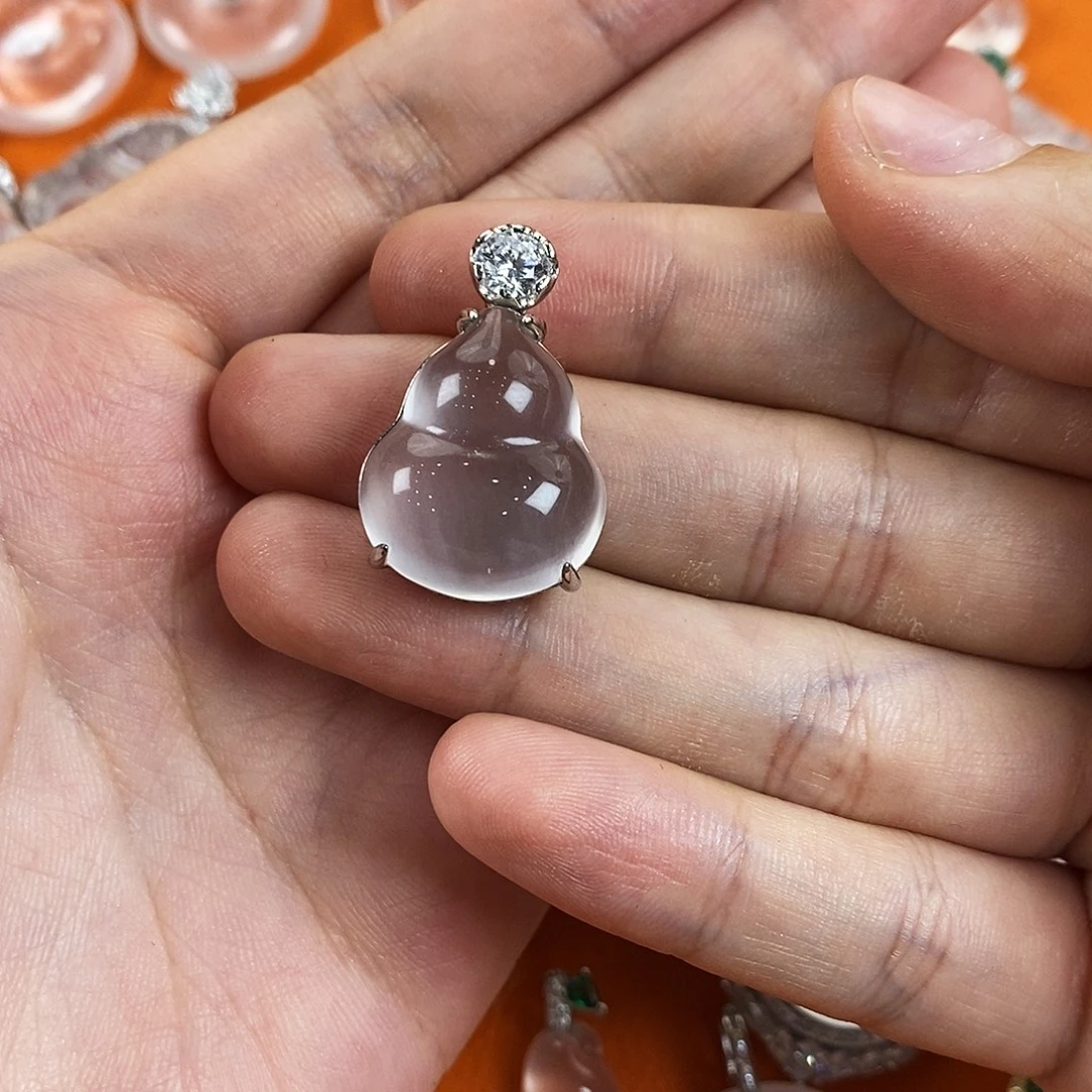 石英质玉银S925镀金镶嵌颈饰