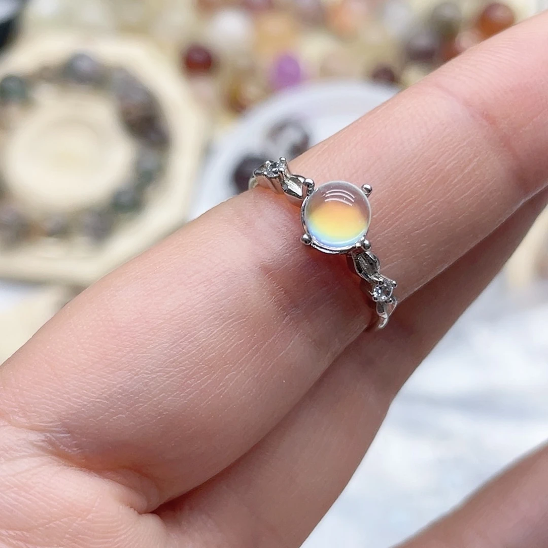 水晶马岛月光5.8mm戒指银S925镶嵌五****