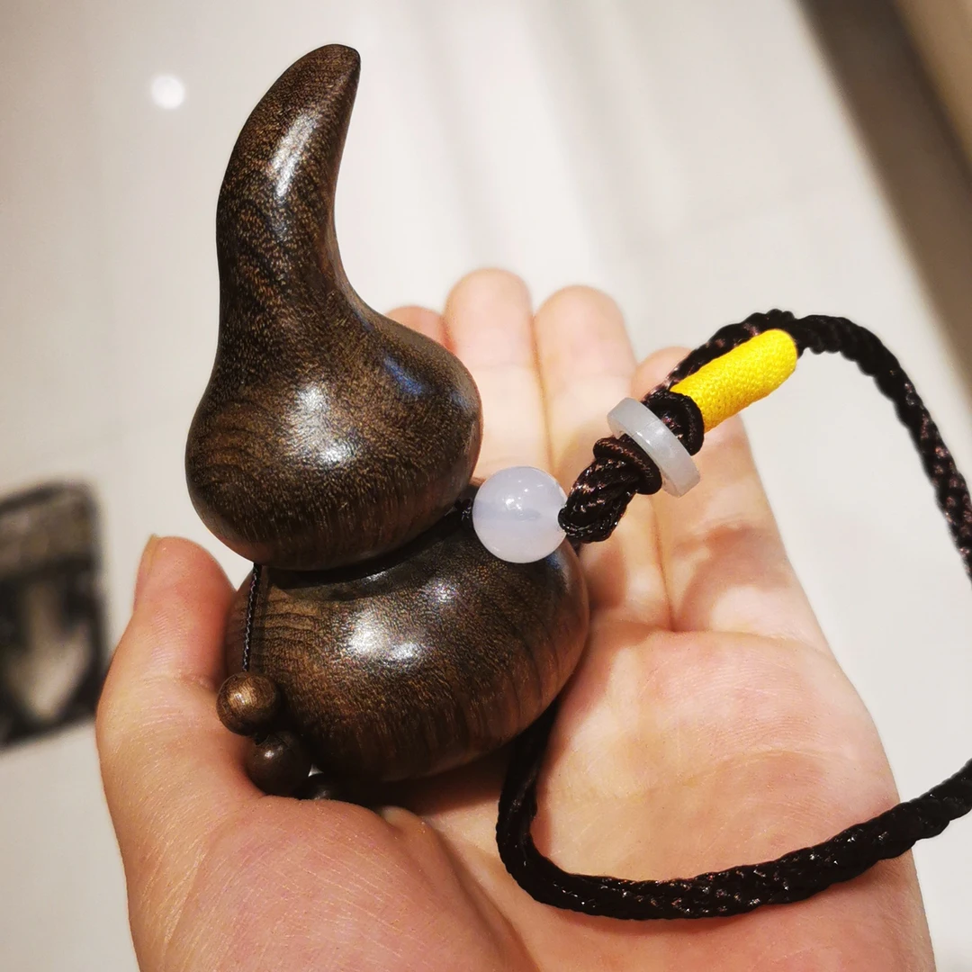 金丝楠木葫芦手把件