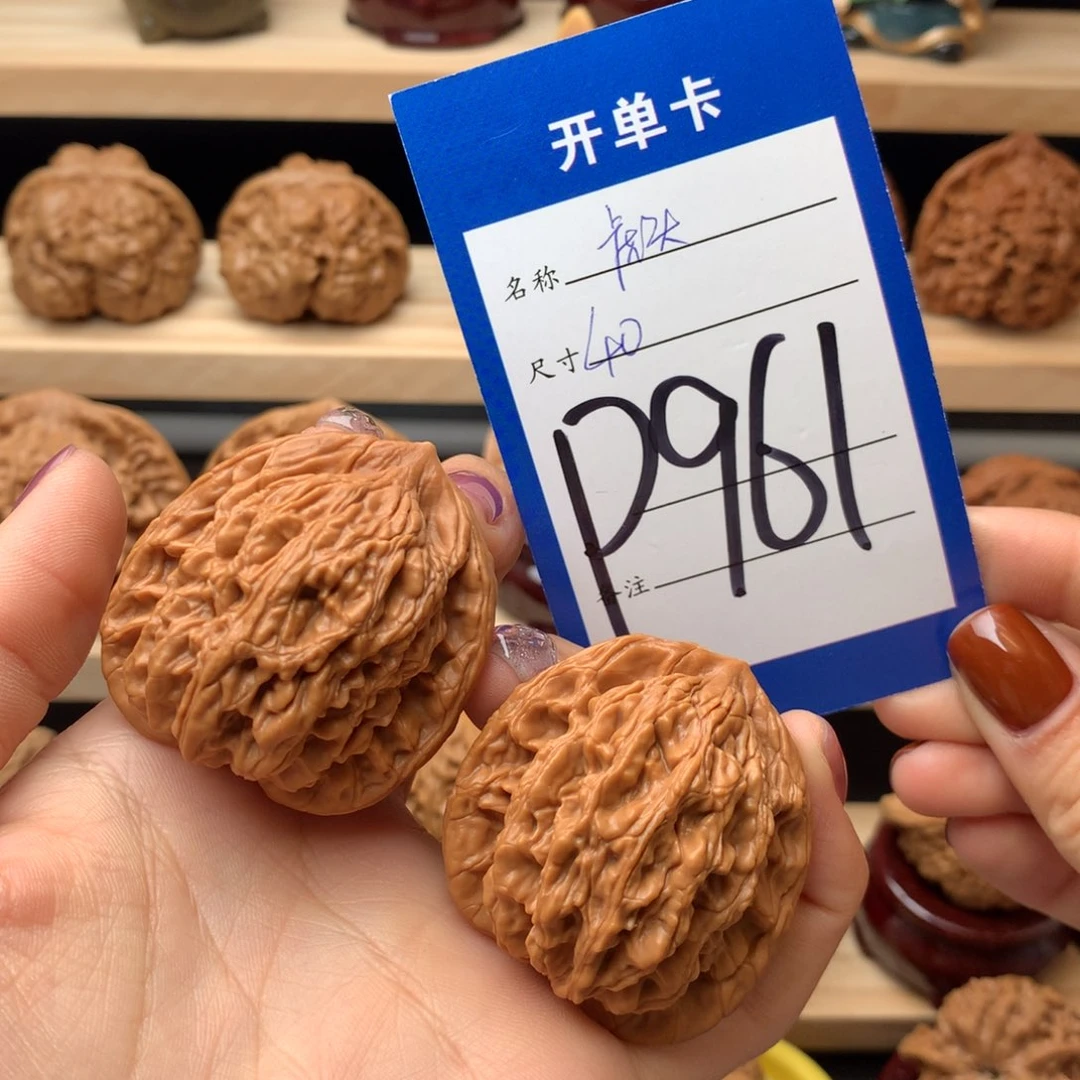 文玩核桃把件麦虎