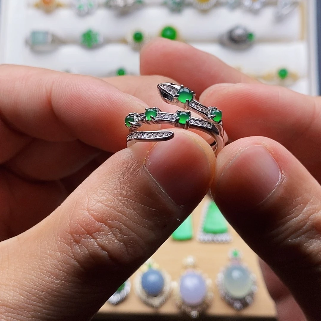 银S925镶嵌戒指翡翠戒指