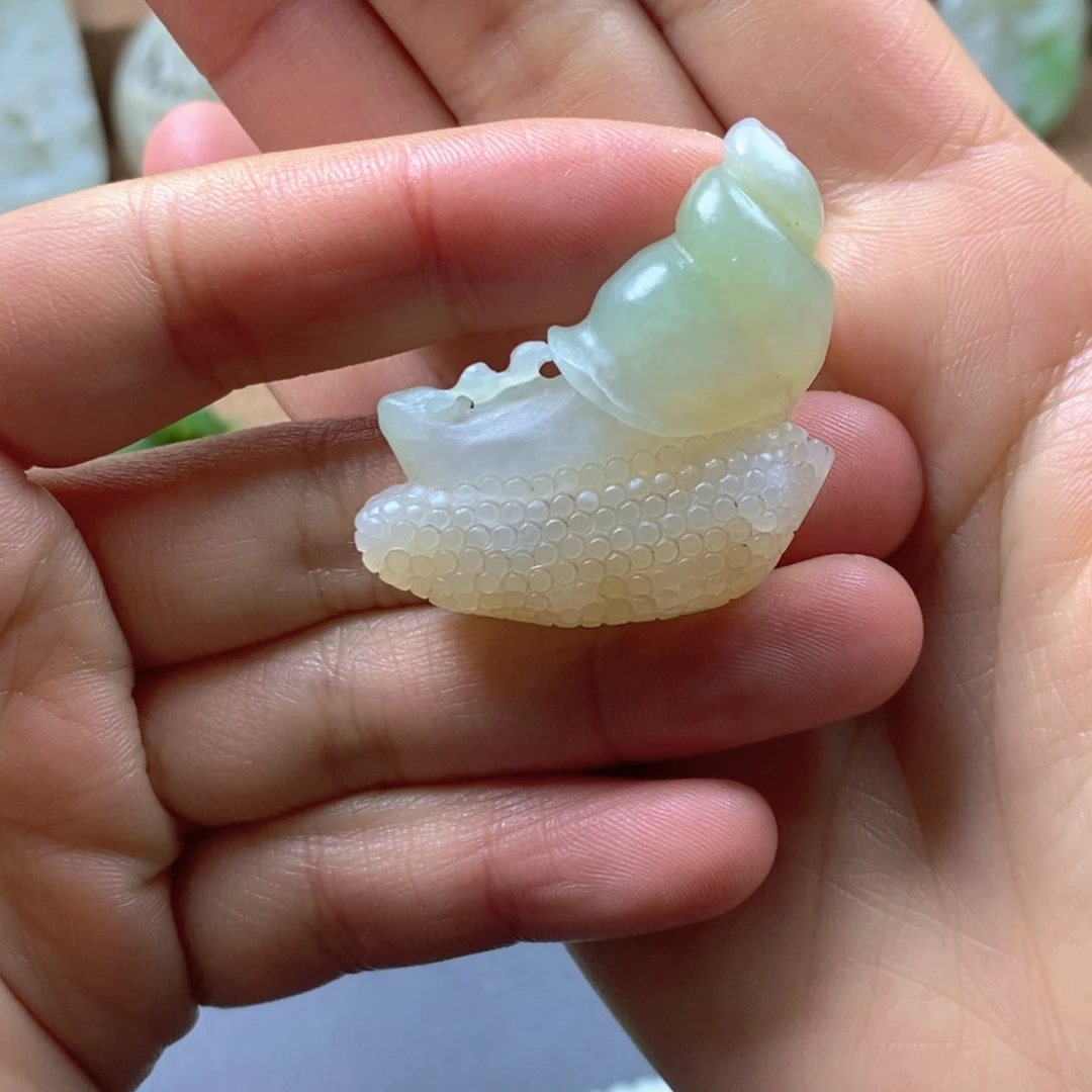 未镶嵌和田玉挂件