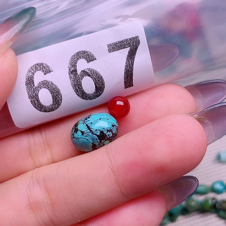 南红玛瑙未镶嵌珠宝奇石