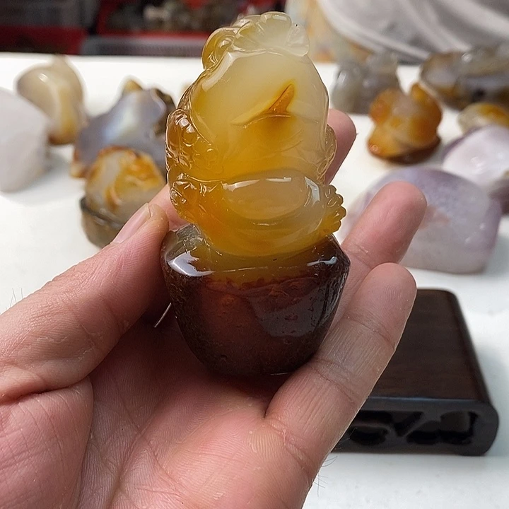 合金颈饰玛瑙/玉髓