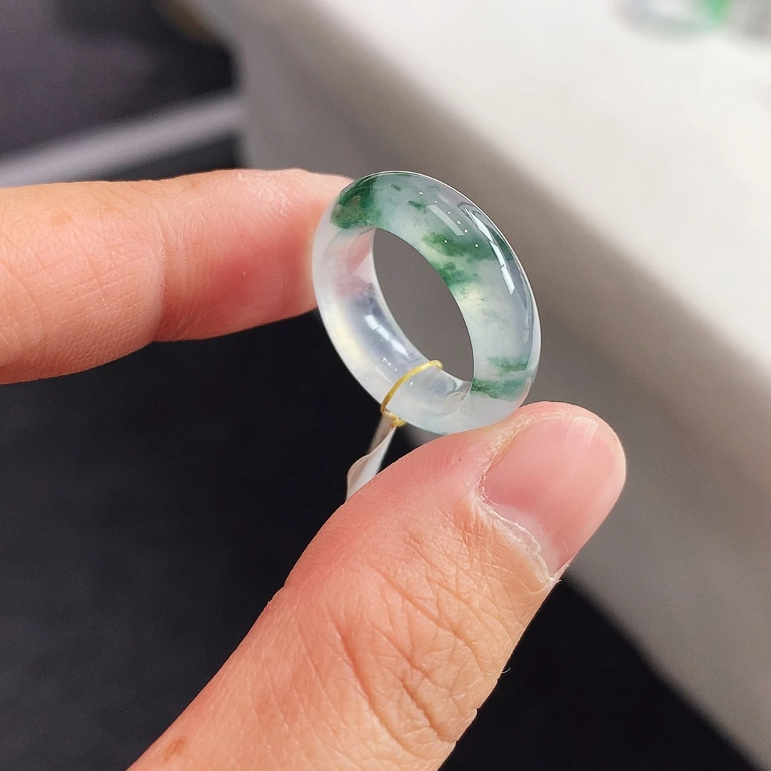 翡翠未镶嵌戒指8号