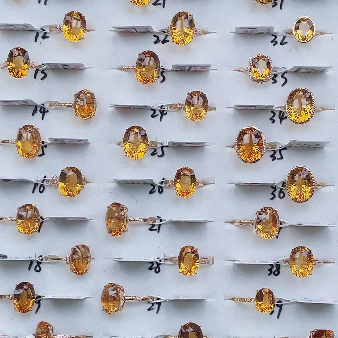 18K金镶嵌黄晶戒指
