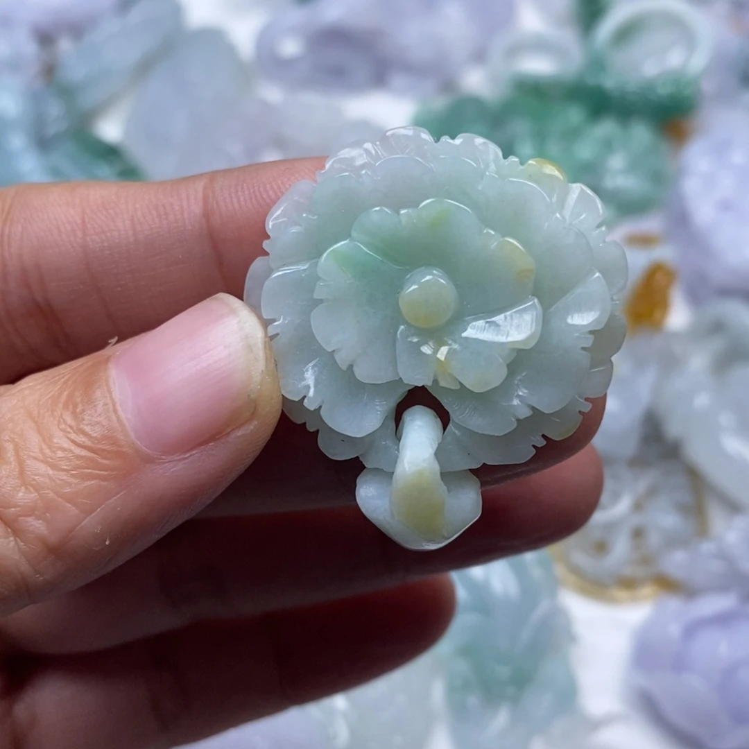 颈饰未镶嵌翡翠翡翠