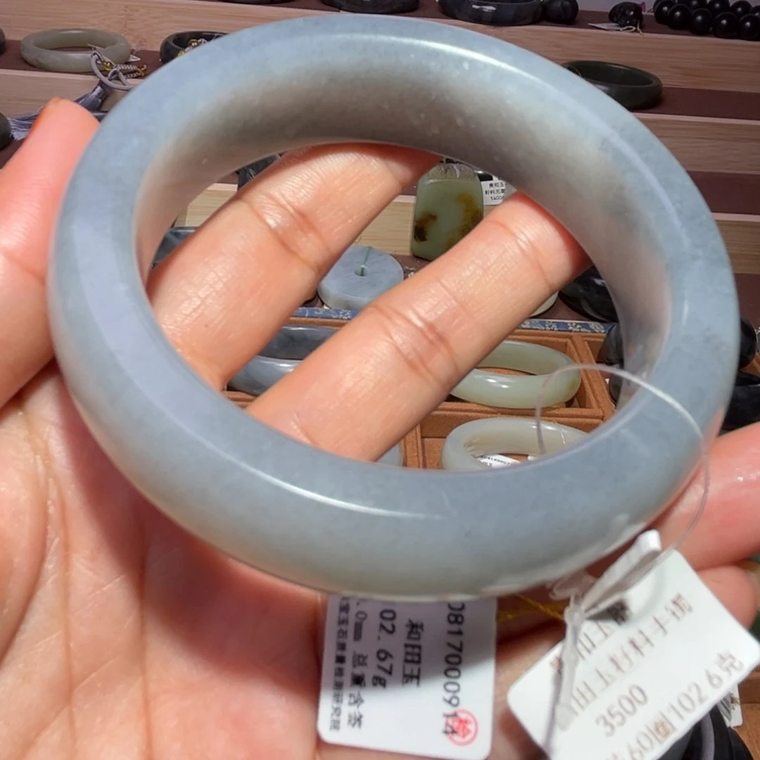 和田玉（子料）未镶嵌手镯