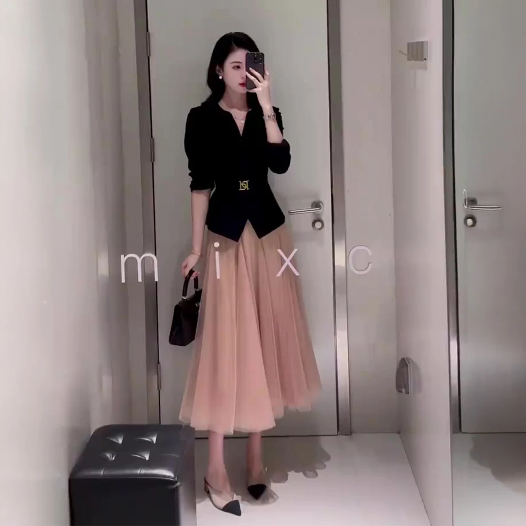 早秋穿搭一整套韩版高级感气质收腰西装外套显瘦网纱半身裙套装女
