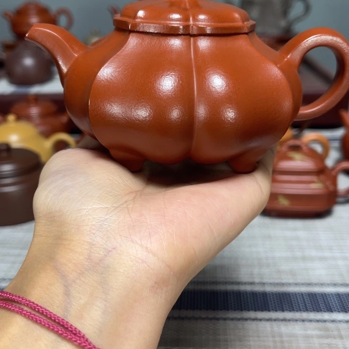 骑***行紫砂茶壶筋纹190cc