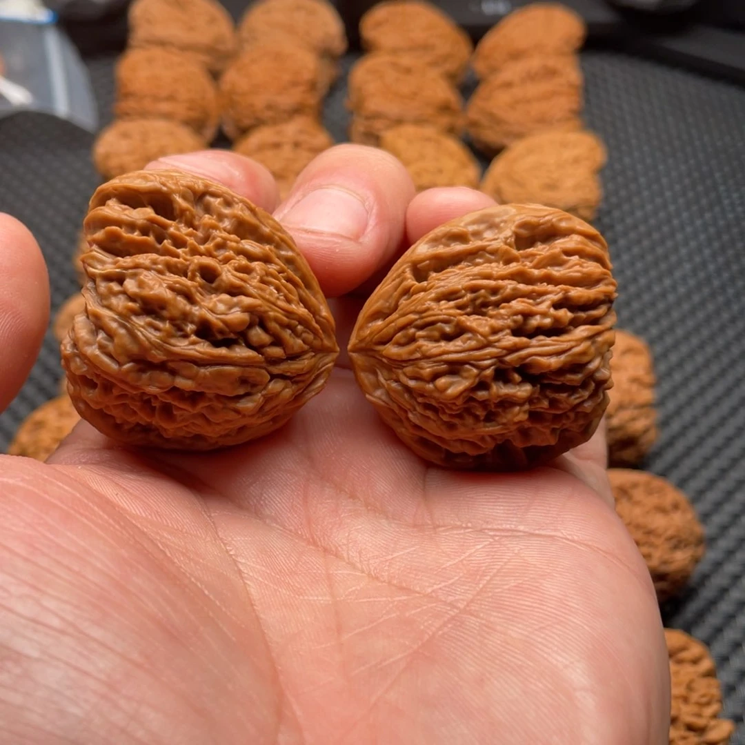 吊坠文玩核桃迈***?