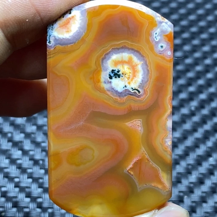 玛瑙/玉髓颈饰未镶嵌毛****?