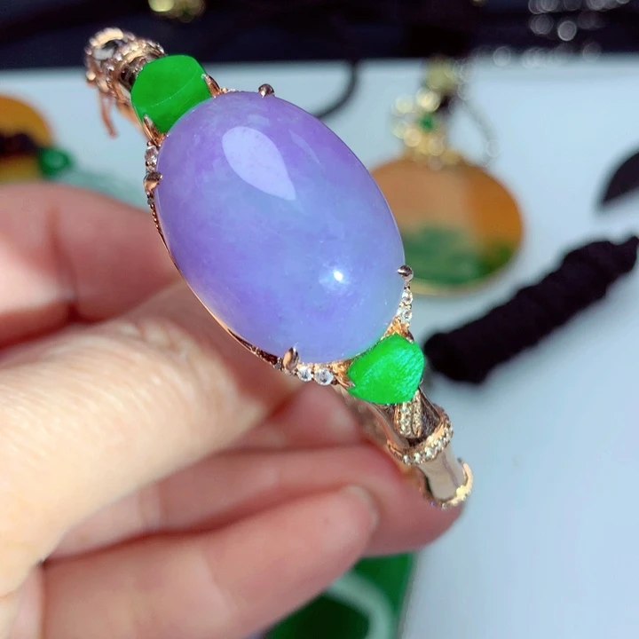 翡翠手镯18K金镶嵌手镯