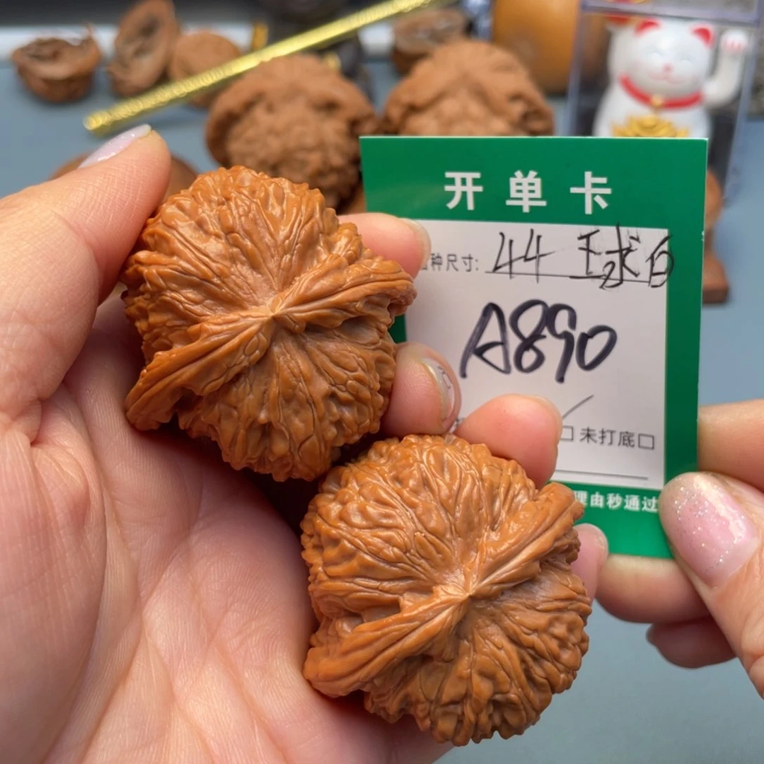吊坠桃核文玩核桃
