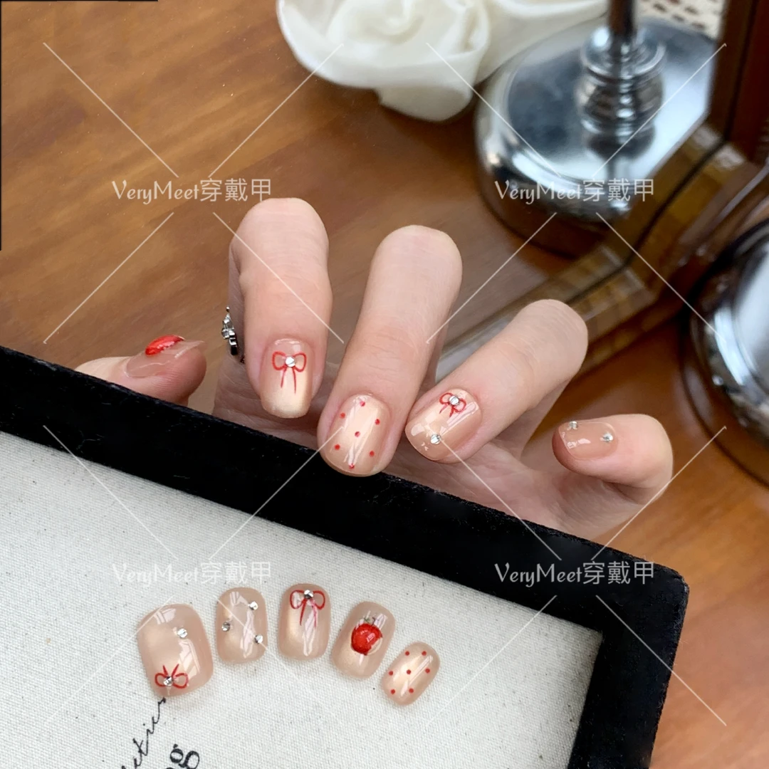 VeryMeet穿戴甲 新年战甲平安立体点胶波点蝴蝶结可爱风美甲贴90