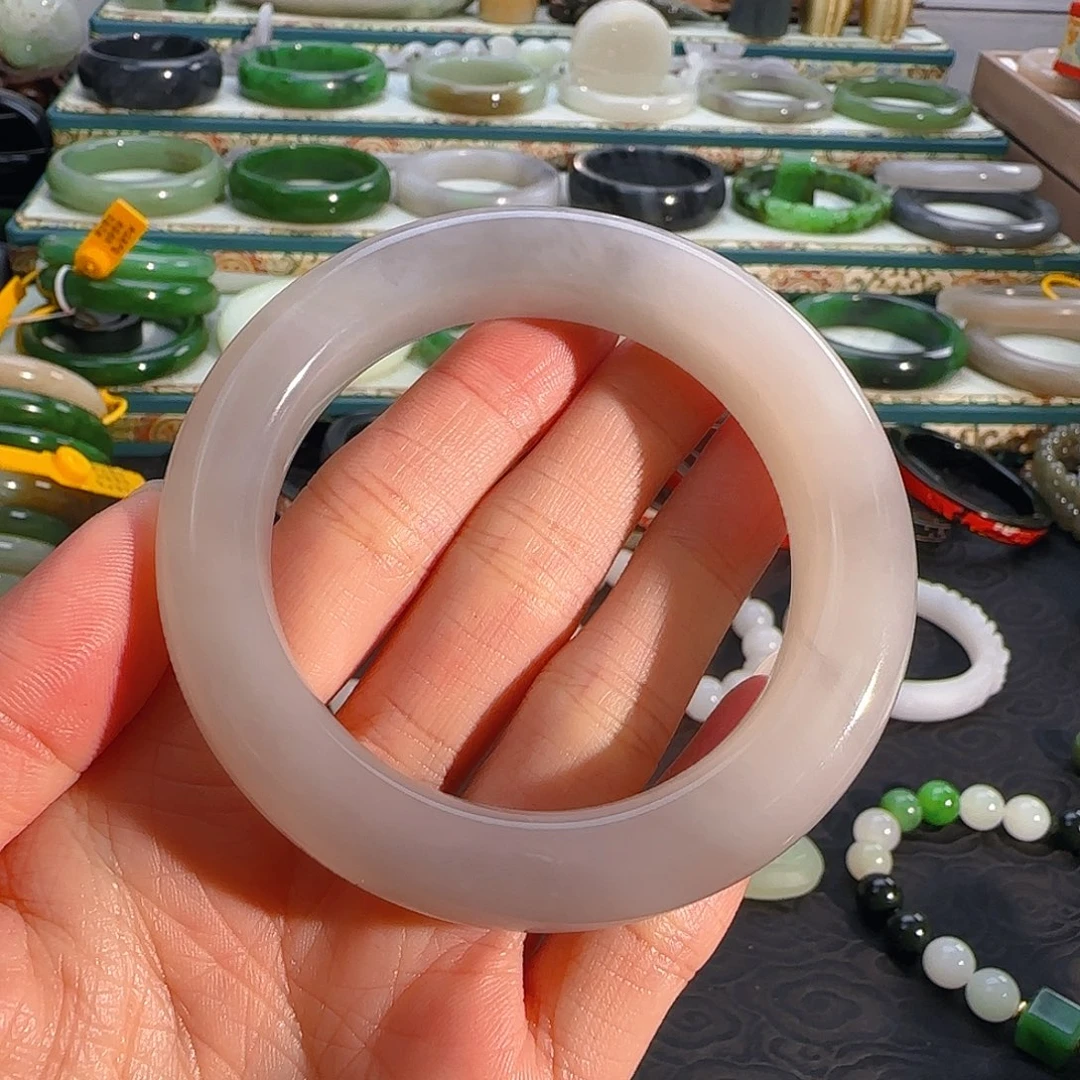 未镶嵌手镯和田玉冰烟紫手镯