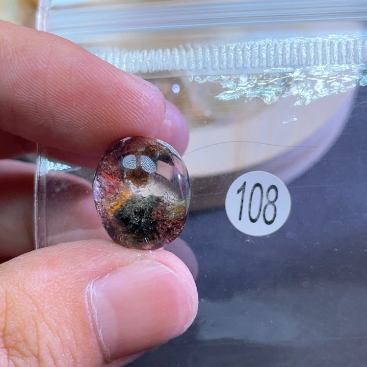 未镶嵌颈饰水晶朝*