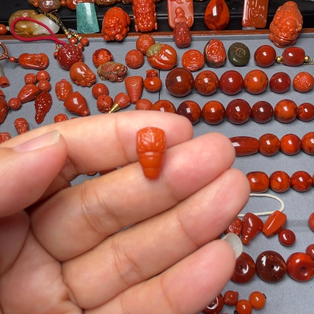 南红玛瑙配饰未镶嵌三通卡8.4mm